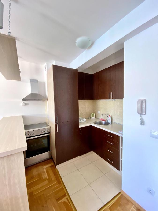 Apartments First Line Petrovac Luaran gambar