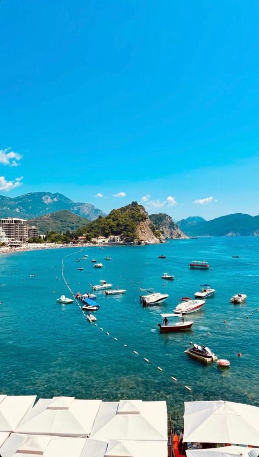 Apartments First Line Petrovac Luaran gambar